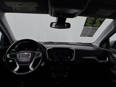 Used 2023 GMC Terrain SLT AWD/4WD image 30