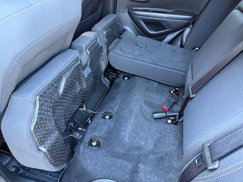 Used 2020 Chevrolet Trax LS w/ Tint and Cruise Package image 64