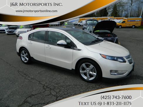 Used 2012 Chevrolet Volt Premium w/ Premium Trim Package image 1