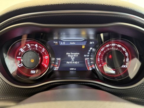 Used 2018 Dodge Challenger SRT Hellcat image 16