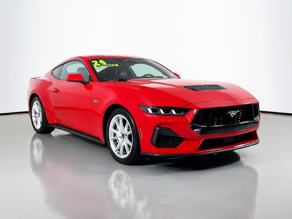 Used 2024 Ford Mustang GT Premium RWD image 4
