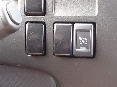 New 2025 Chevrolet Low Cab Forward 5500XG image 10