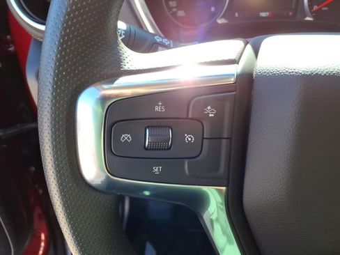 Used 2025 Chevrolet Blazer LT w/ Convenience Package image 25