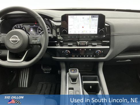 Used 2025 Nissan Pathfinder SL w/ SL Premium Package image 20