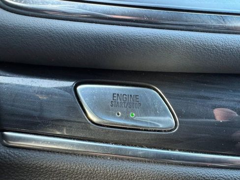 Used 2022 Buick Enclave Premium image 23