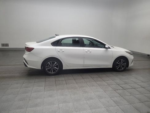 Used 2024 Kia Forte LXS FWD image 10