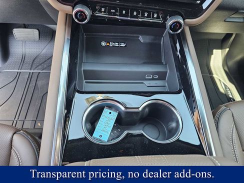 New 2026 Chevrolet Tahoe High Country AWD/4WD image 32
