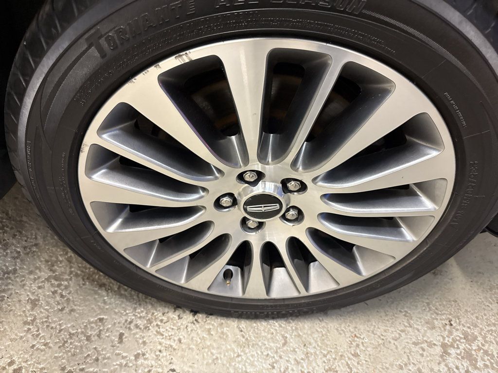 Used 2018 Lincoln MKC Reserve w/ Lincoln MKC Climate Package AWD/4WD image 36