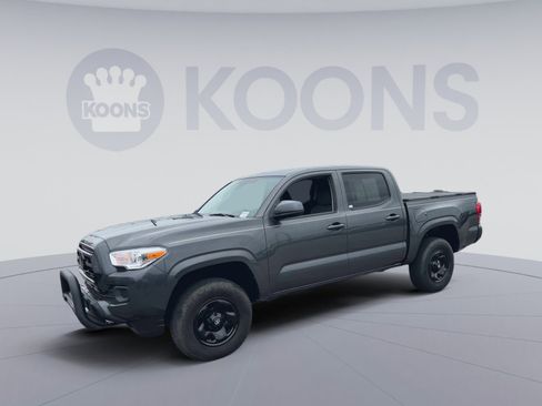 Used 2020 Toyota Tacoma SR AWD/4WD image 5