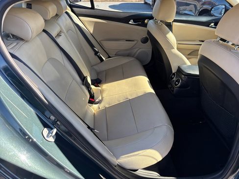 Used 2023 Kia Stinger GT-Line w/ Sun & Sound Package image 15
