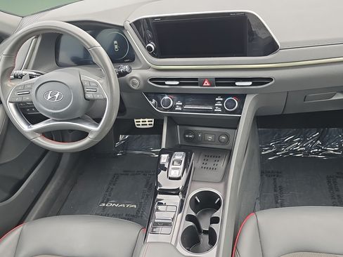Used 2023 Hyundai Sonata SEL Plus FWD image 11