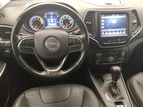 Used 2021 Jeep Cherokee Latitude Lux w/ Comfort/Convenience Group FWD image 22