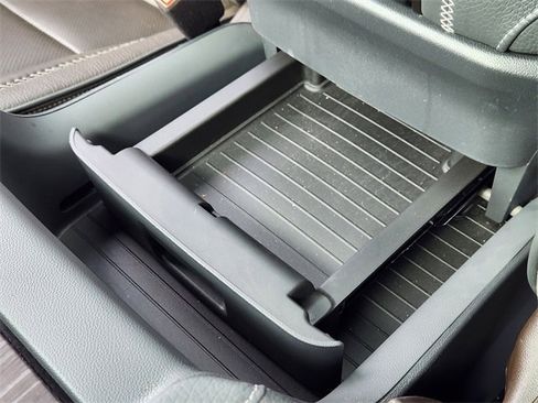 Certified 2025 GMC Yukon Denali image 17