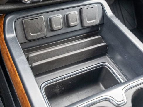 Used 2018 Chevrolet Silverado 2500 High Country w/ Duramax Plus Package AWD/4WD image 27