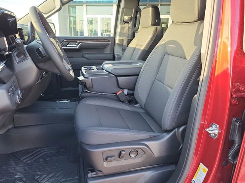 New 2025 Chevrolet Silverado 1500 LT Trail Boss w/ Dark Appearance Package image 18