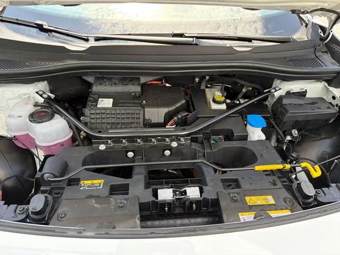 Used 2024 Volkswagen ID.4 Pro AWD/4WD image 23