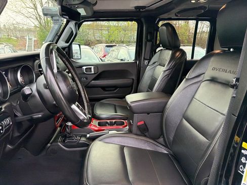 Used 2021 Jeep Gladiator Overland w/ Popular Equipment Package AWD/4WD image 22