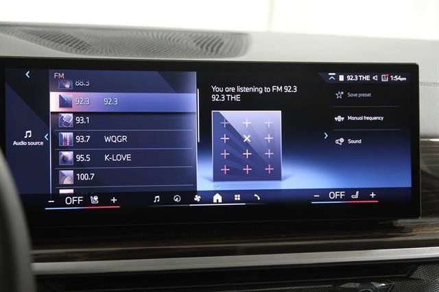 Used 2026 BMW X7 xDrive40i AWD/4WD image 11