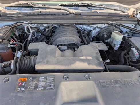 Used 2015 Chevrolet Tahoe LT image 44