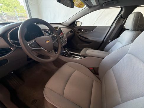 Used 2024 Chevrolet Malibu LT image 14