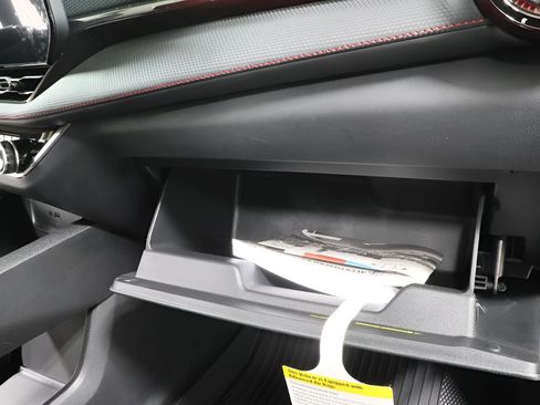 New 2026 Chevrolet Equinox RS w/ Convenience Package III FWD image 36