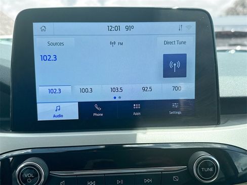 Used 2021 Ford Escape SE image 17