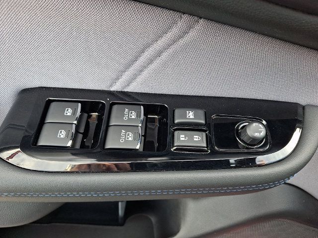 Used 2018 Subaru Legacy 2.5i Sport AWD/4WD image 20