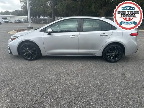 Used 2023 Toyota Corolla SE image 1