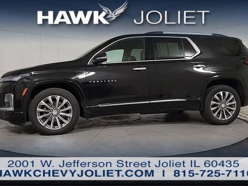 Used 2022 Chevrolet Traverse Premier w/ LPO, Floor Liner Package AWD/4WD image 5
