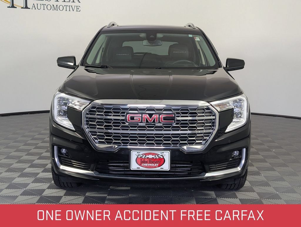Certified 2022 GMC Terrain Denali AWD/4WD image 3