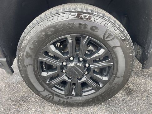 Used 2022 GMC Sierra 2500 Denali w/ Denali Black Diamond Edition image 45