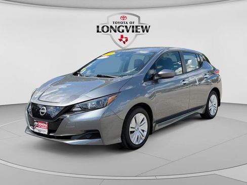 Used 2024 Nissan Leaf S FWD image 1
