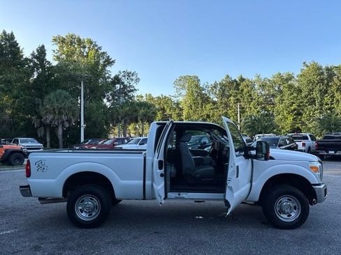 Used 2016 Ford F250 XL w/ Power Equipment Group AWD/4WD image 25