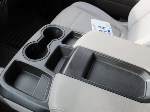 Used 2022 Chevrolet Silverado 1500 LT image 22