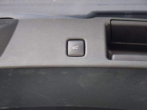 Used 2024 Ford Escape ST-Line w/ Tech Pack #1 AWD/4WD image 20