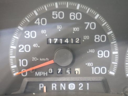 Used 1998 Ford F150 XLT AWD/4WD image 4