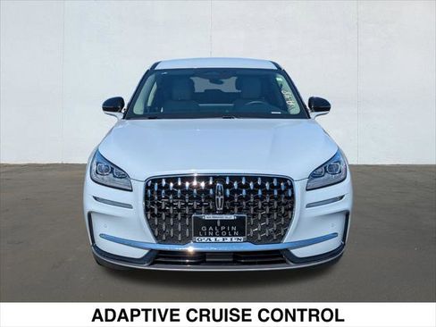 New 2025 Lincoln Corsair Reserve image 4