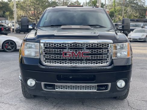 Used 2012 GMC Sierra 3500 Denali AWD/4WD image 4