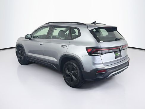 Used 2025 Volkswagen Taos S FWD image 5