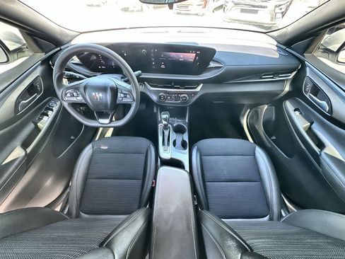 Certified 2024 Buick Envista Preferred w/ Convenience II Package image 19