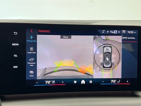 Certified 2025 BMW M235i xDrive w/ Premium Package image 15