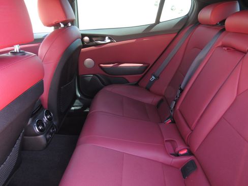Used 2022 Kia Stinger GT-Line w/ Sun & Sound Package RWD image 13