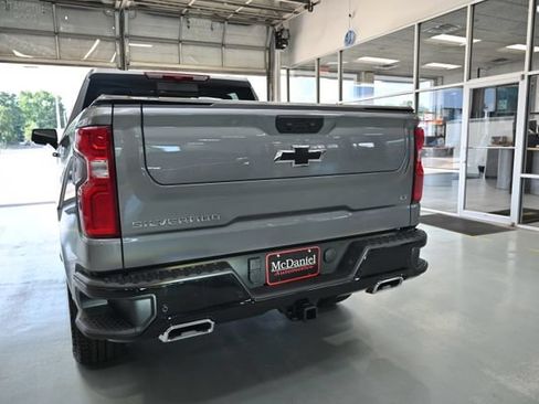 New 2026 Chevrolet Silverado 1500 LT Trail Boss w/ LT Trail Boss Premium Package AWD/4WD image 6
