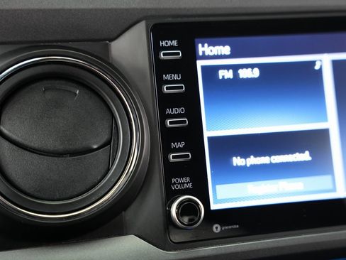 Used 2021 Toyota Tacoma TRD Sport image 27