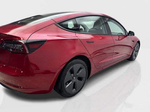 Used 2023 Tesla Model 3 Standard Range image 13
