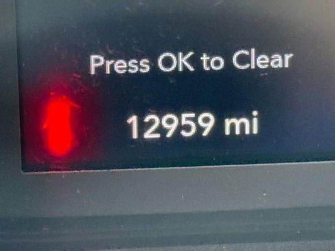 Used 2022 Jeep Wrangler Sport S image 40