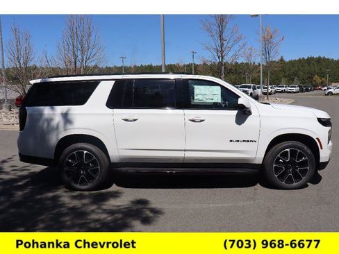 New 2026 Chevrolet Suburban RST w/ Comfort Package AWD/4WD image 8