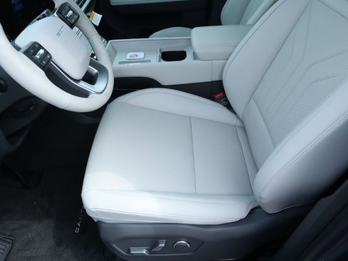 New 2026 Hyundai Santa Fe SEL FWD image 10