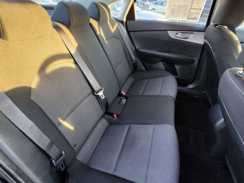 Used 2023 Kia Forte LXS image 18