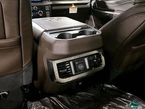 Used 2026 Ford F250 King Ranch w/ Chrome Package image 32